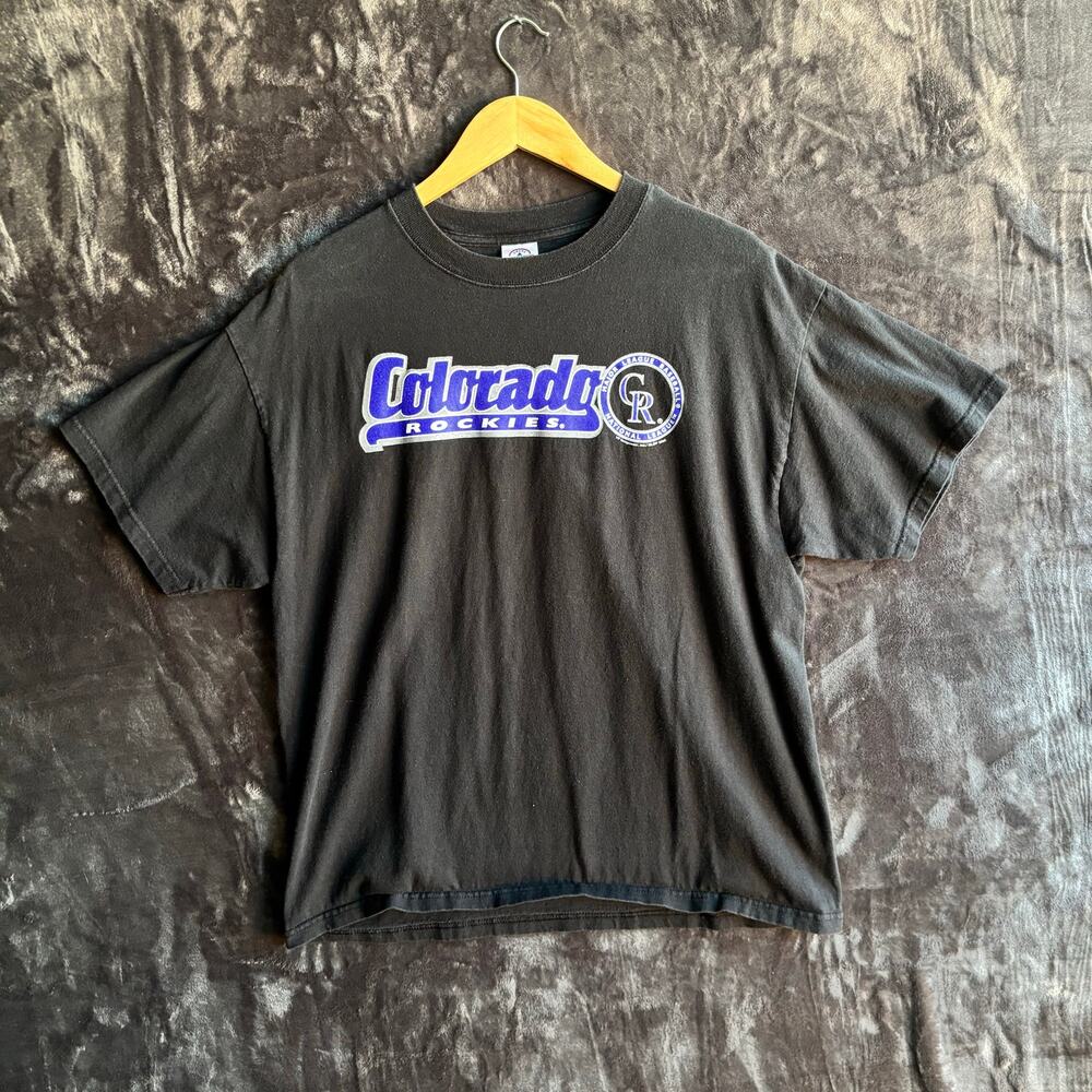 Vintage MLB Colorado Rockies T-Shirt Size: Large